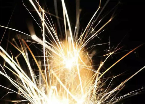焊接機(jī)器人有什么不同？區(qū)別在這