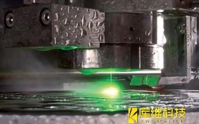 <b>水導(dǎo)激光加工中如何避免激光器波長(zhǎng)和頻率的波動(dòng)？</b>
